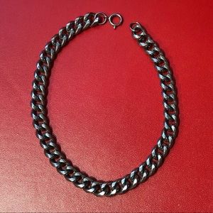 Heavy link choker necklace